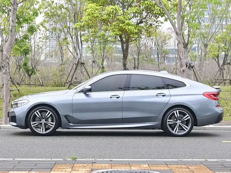 BMW 6 Series GT 2019 630i M Sport Grand Tourer Edition фото 2