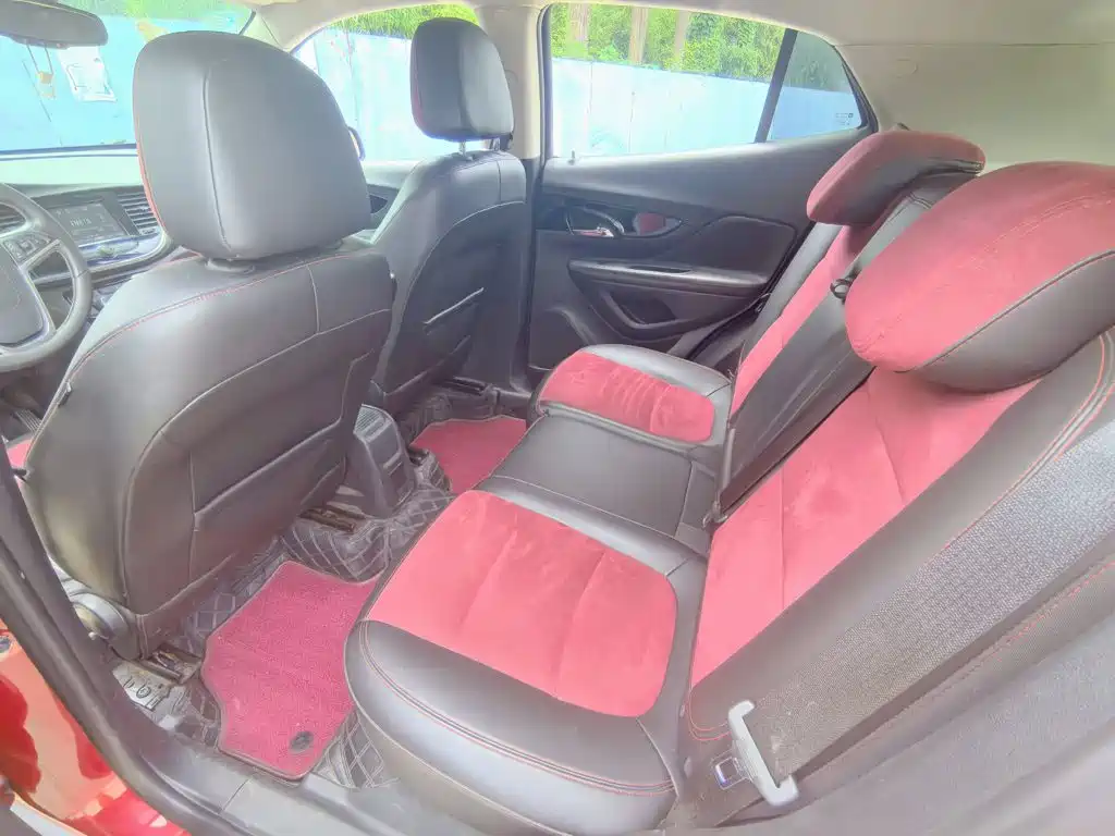 Фото 14 - Buick Encore