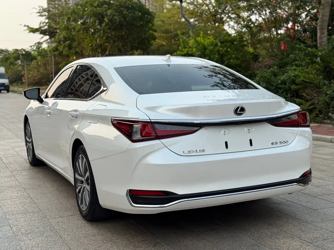 Lexus ES 2020 200 Excellence фото 5