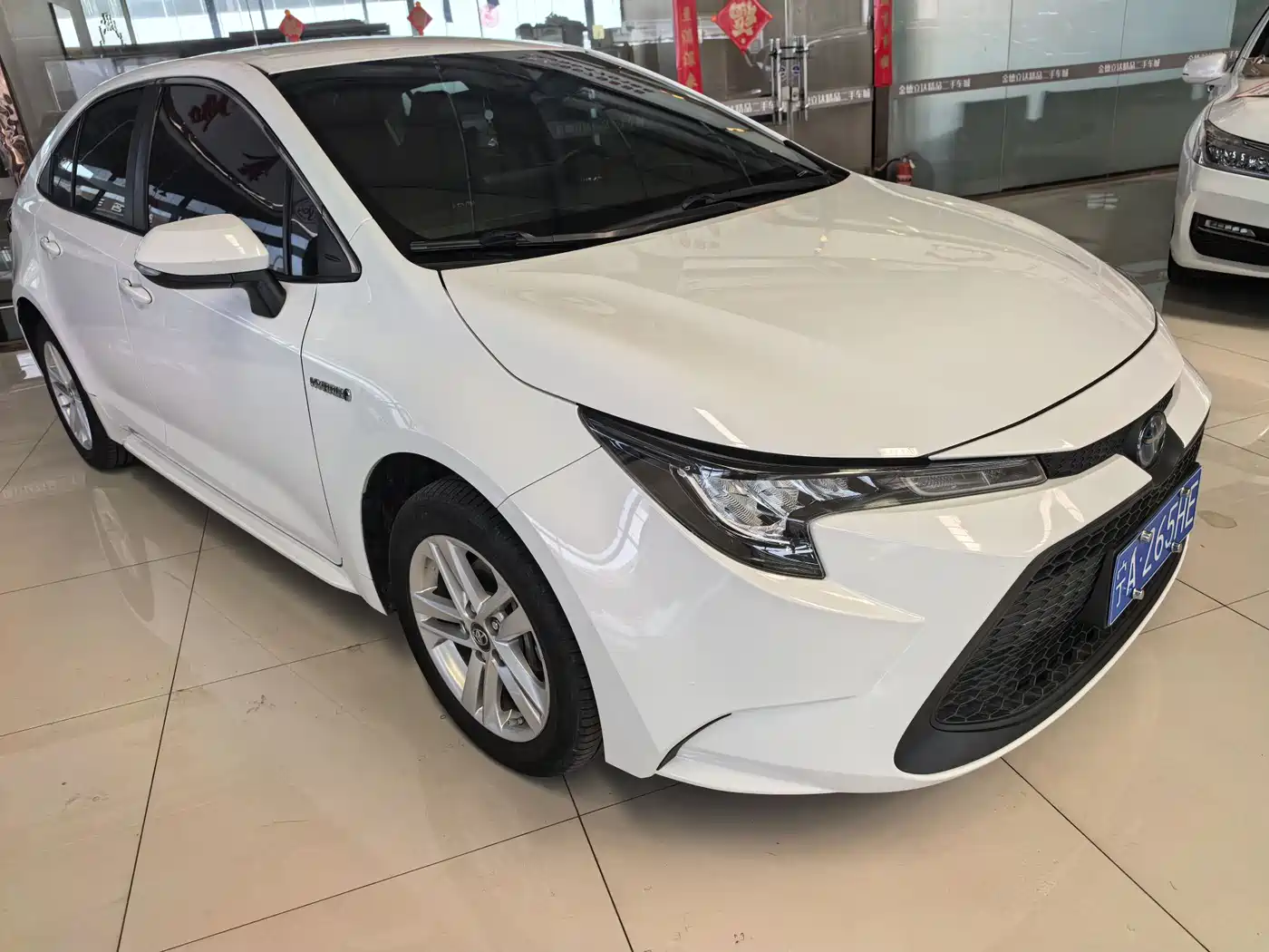 Toyota Levin 2023 Smart Hybrid 1.8L Leading Edition фото 3