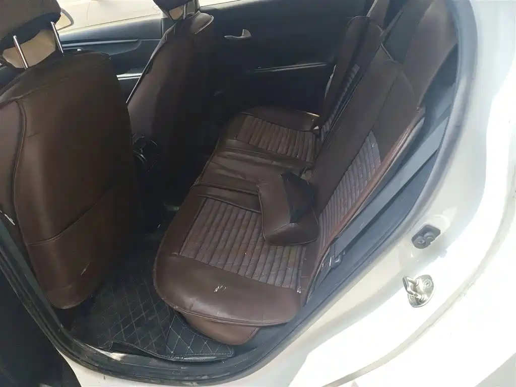 Kia K2 2017 Sedan 1.4L MT GLS фото 15