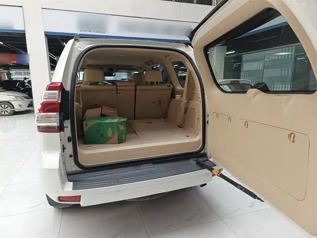 Toyota Prado 2016 2.7L Auto Luxury Edition фото 19