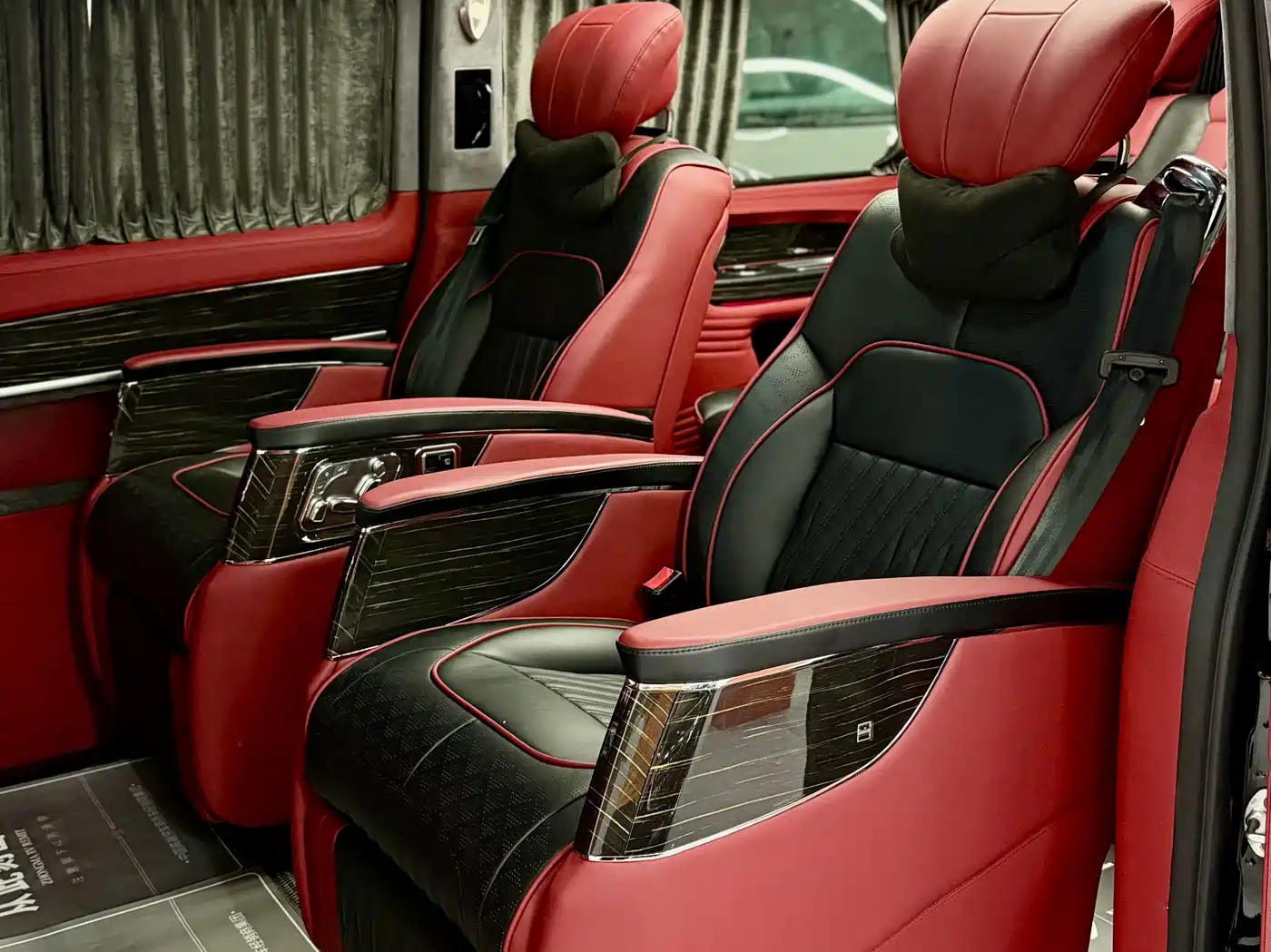 Shangzhe V-Class 2023 2021 V260L Platinum Horse Edition