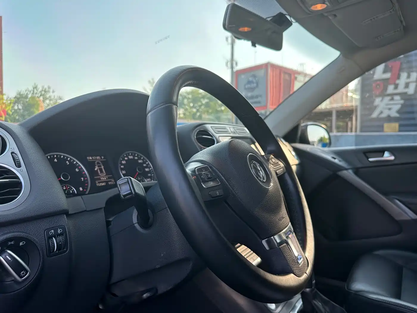 Volkswagen Tiguan 2012 2.0TSI Automatic 4WD Elite Edition фото 14