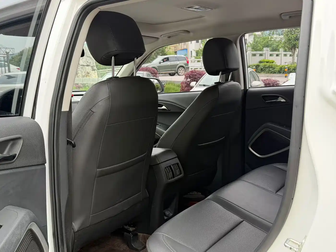 Hyundai Beijing Hyundai ix35 2019 2.0L Automatic 2WD Zhiyong·Smooth Enjoy China VI фото 6