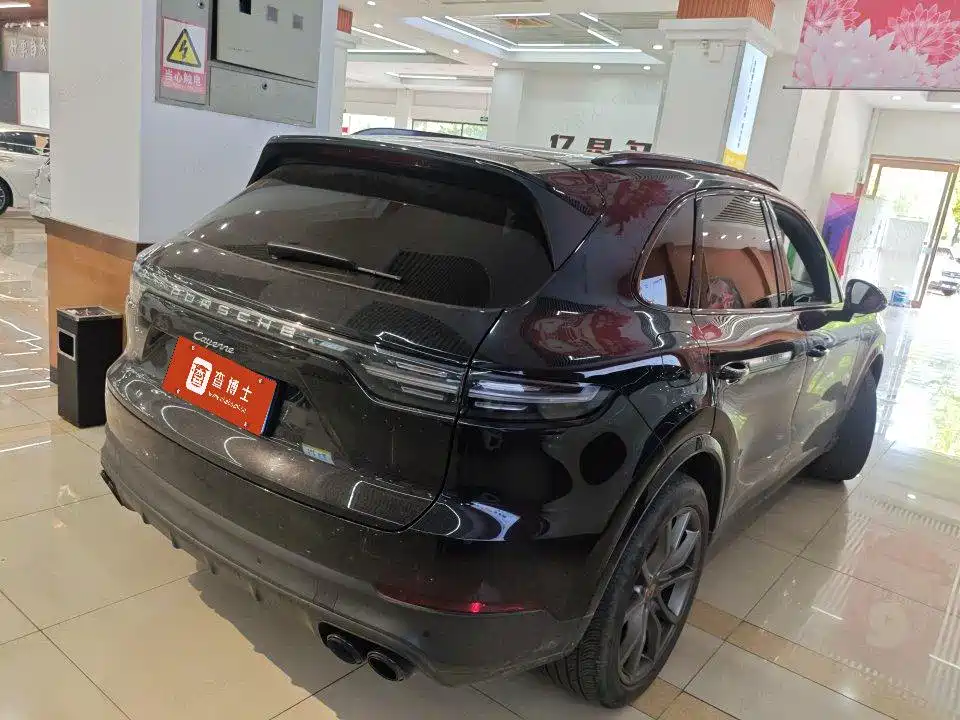Porsche Cayenne 2019 Cayenne 3.0T фото 2