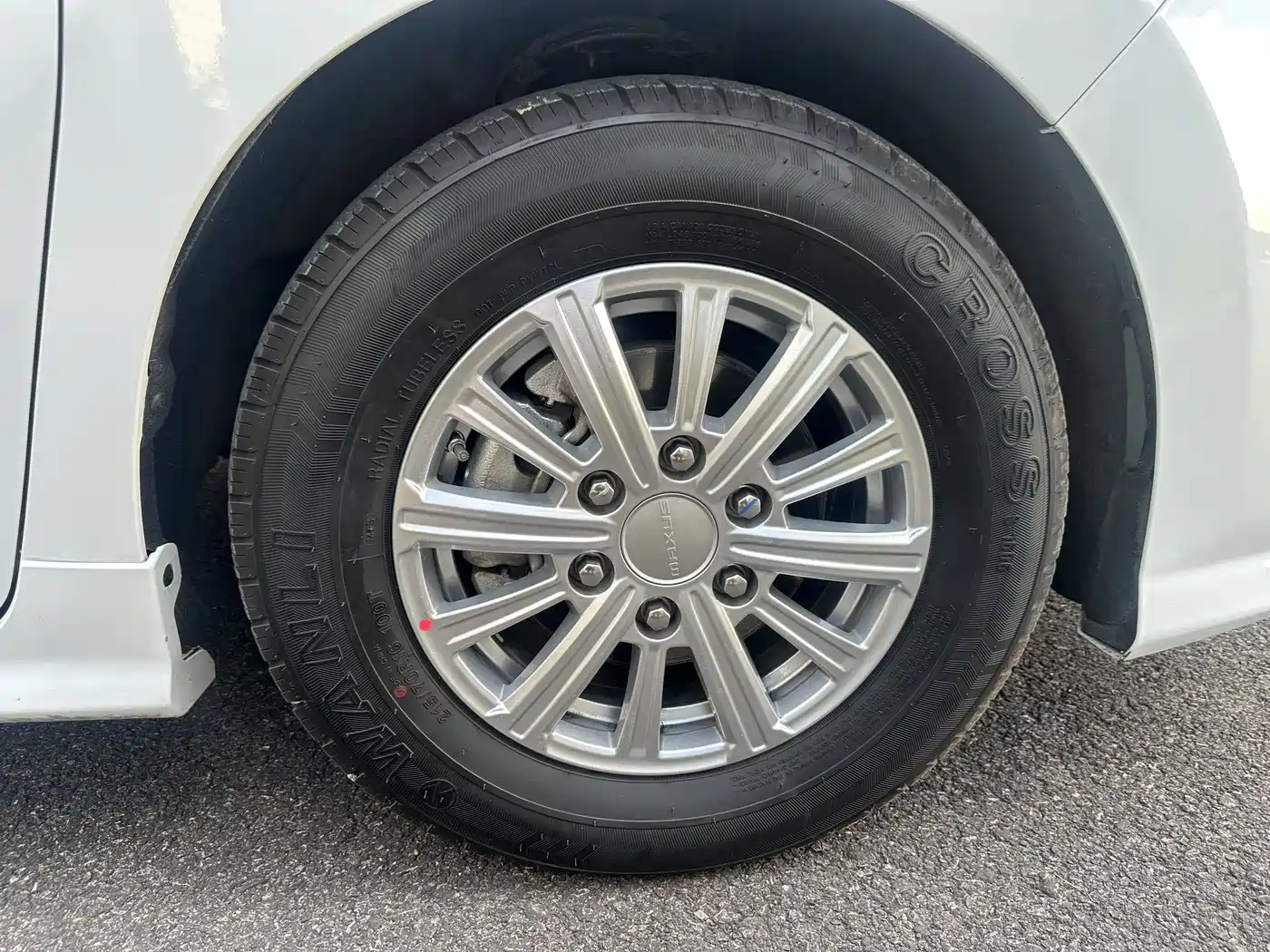 SAIC Maxus Maxus G10 2025 MAX 2.0T Automatic Luxury Edition Diesel 7-Seater фото 21