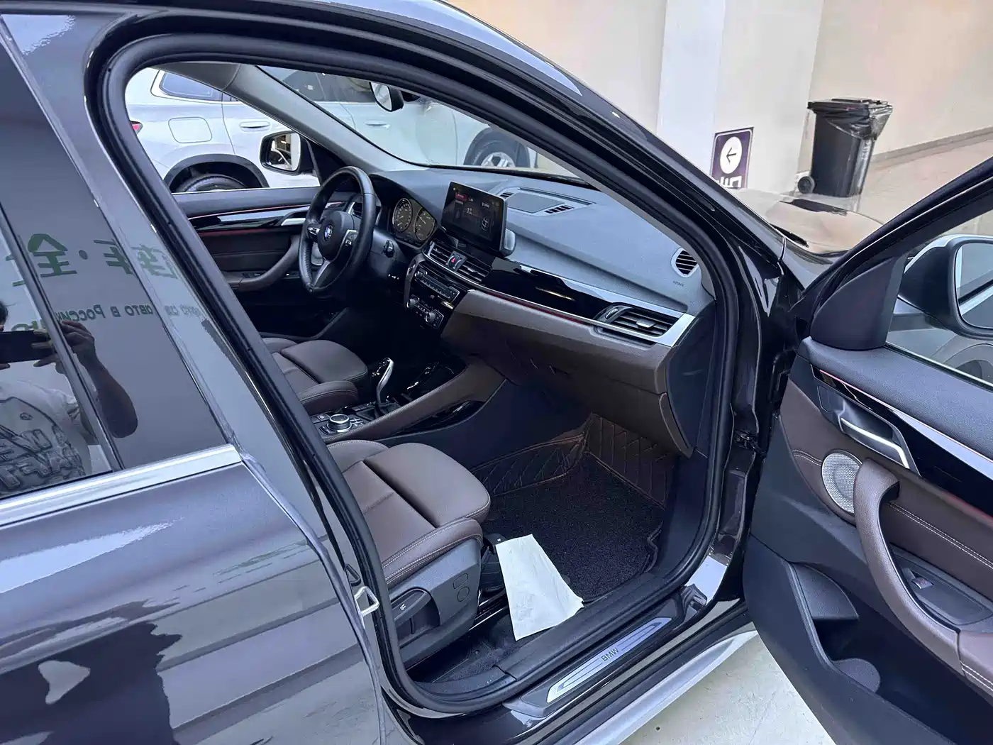 BMW X1 2022 sDrive20Li Premium фото 11