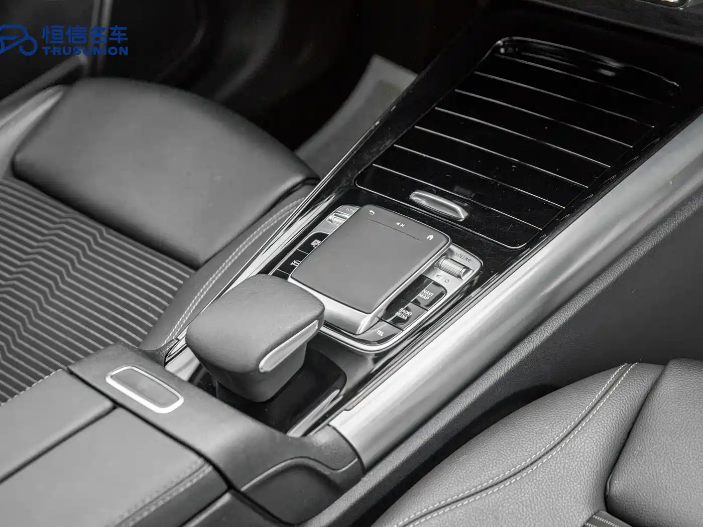 Mercedes-Benz B-Class 2020 B 200 Sport Edition фото 17