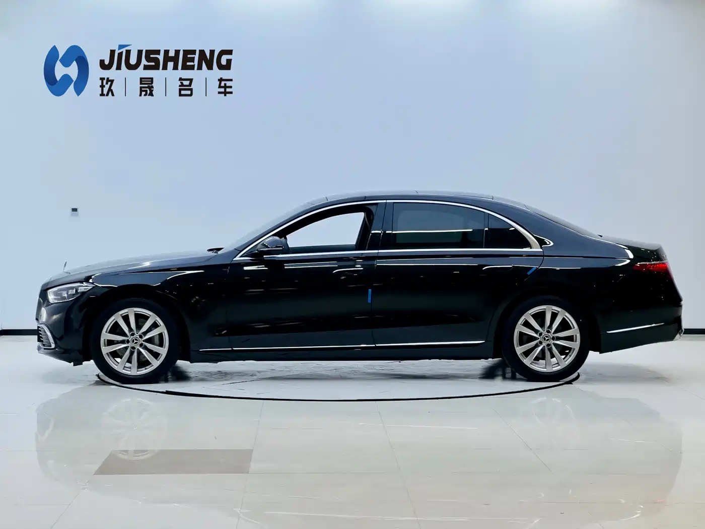 Mercedes-Benz S-Class 2024 S 400 L Business Edition фото 3