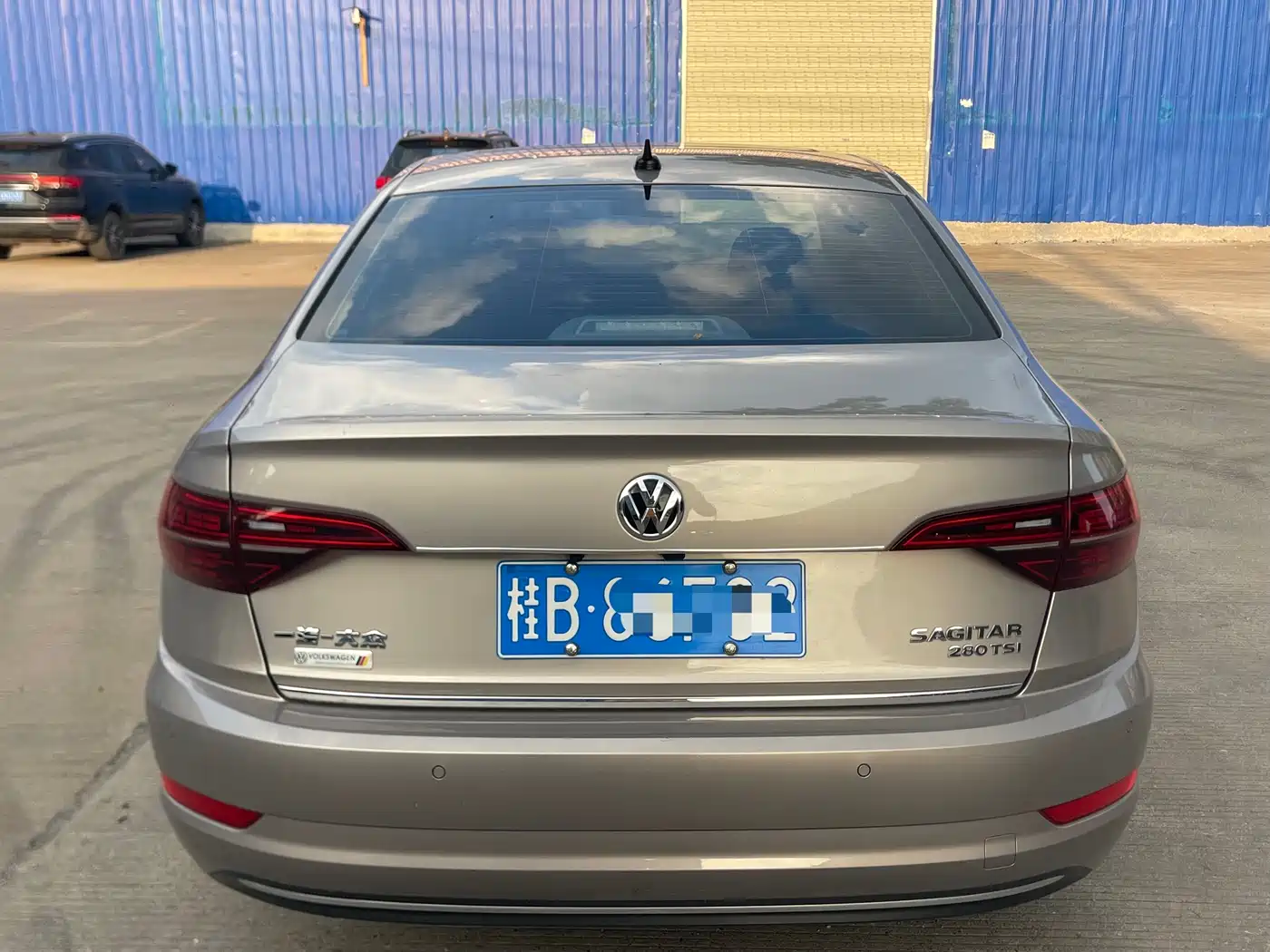 Volkswagen Sagitar 2021 280TSI DSG 30th Anniversary Edition фото 5