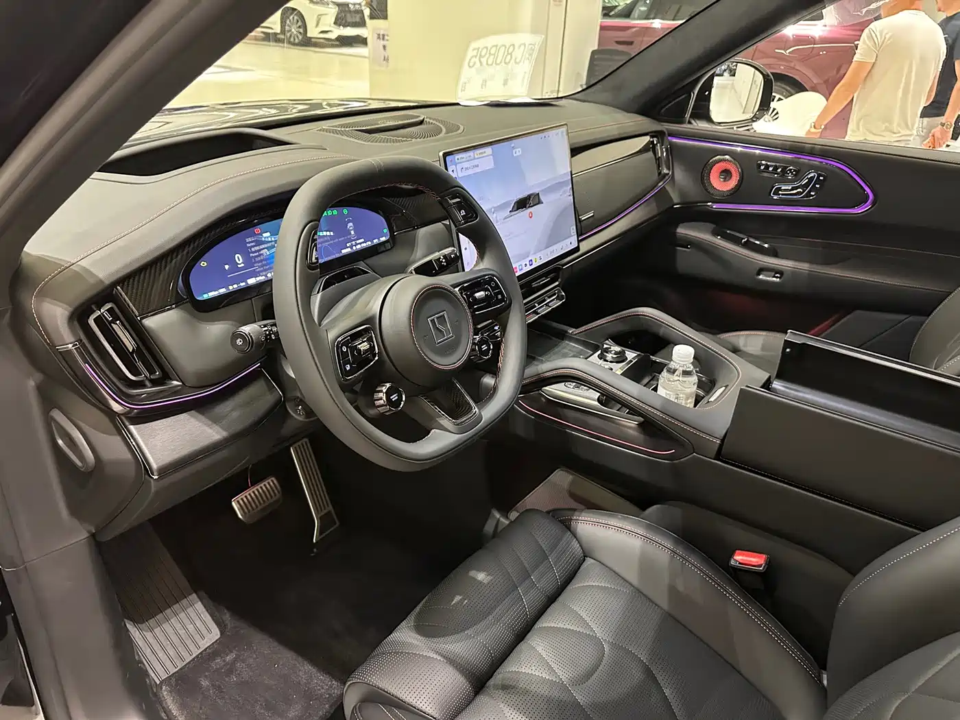 ZEEKR 8X 2026 2026 Model Dark Edition 5-Seater