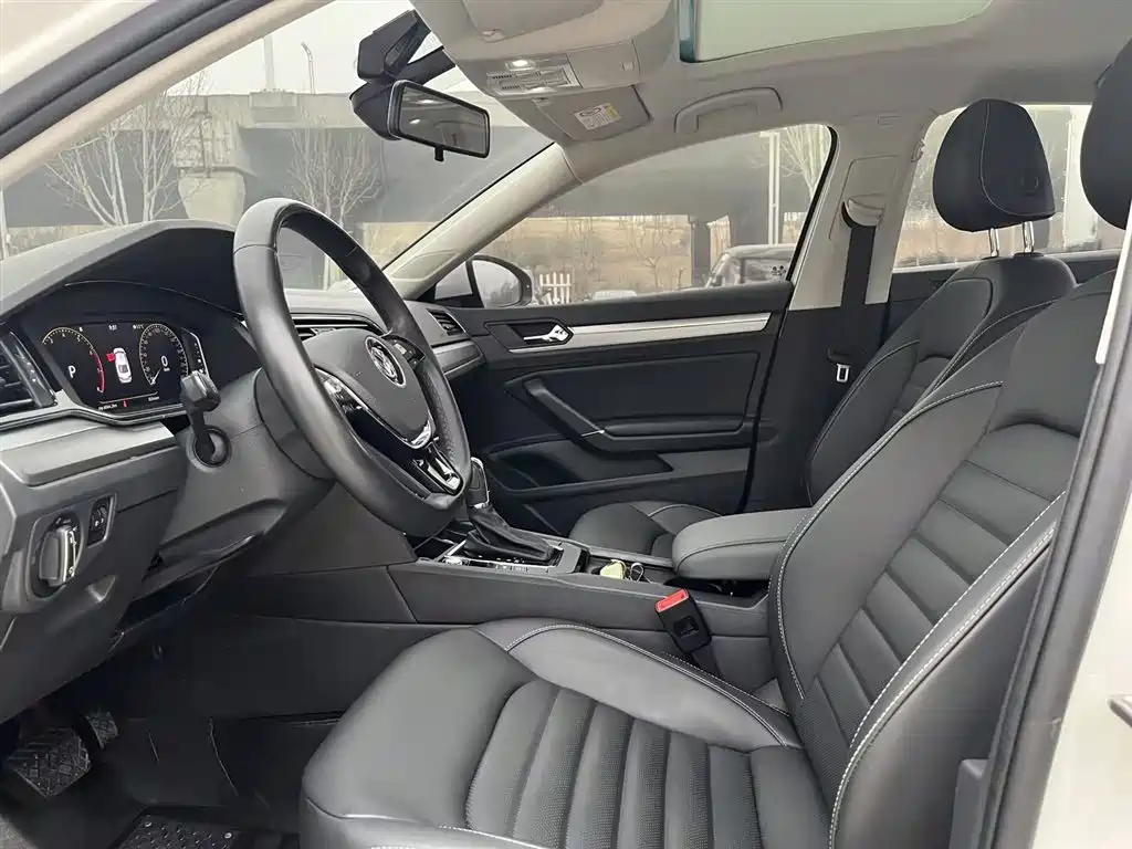 Volkswagen Lamando 2021 Facelift 280TSI DSG Comfort Edition фото 12
