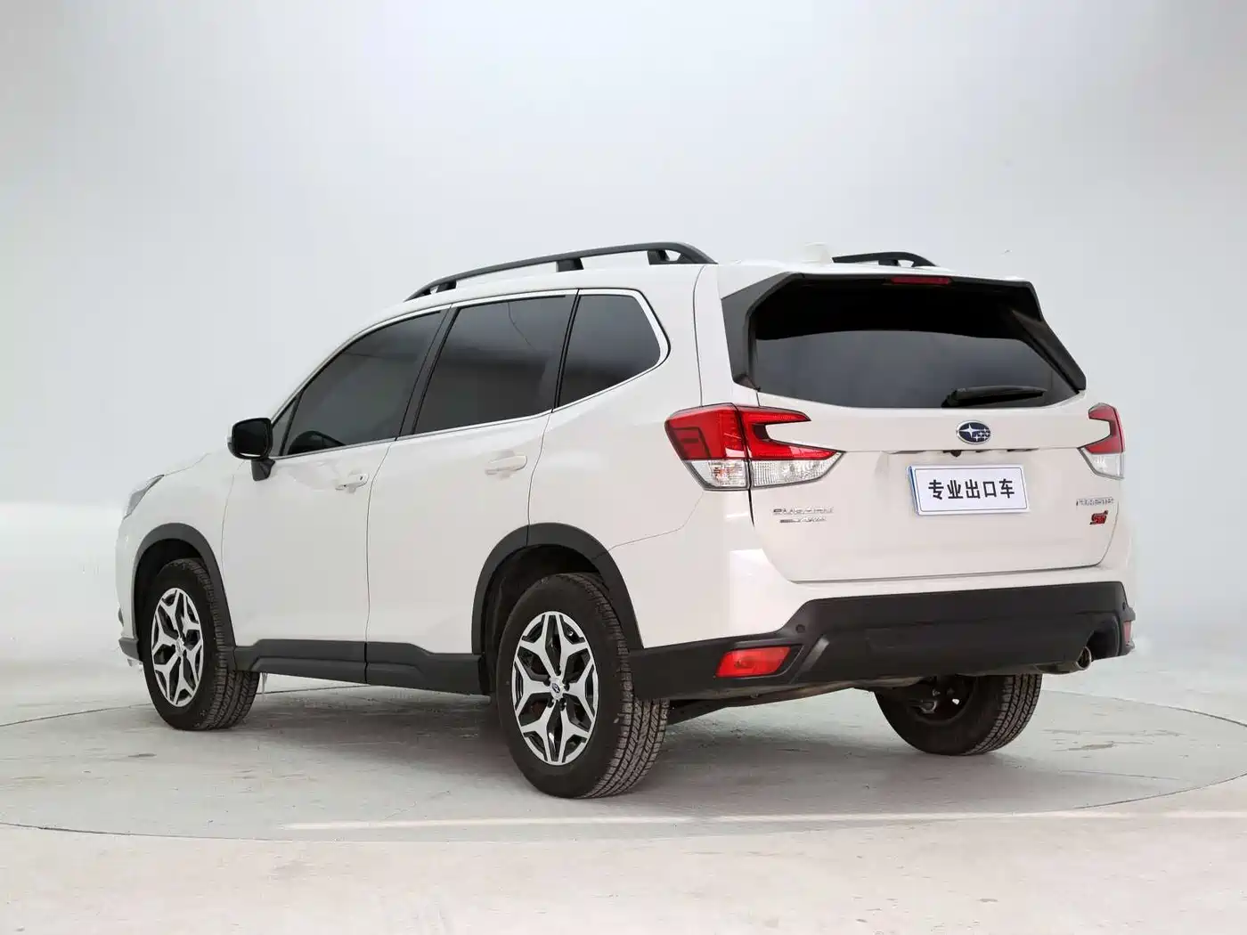 Subaru Forester 2022 2.0i AWD Luxury Edition with EyeSight фото 4