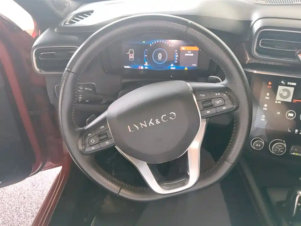 Lynk & Co 03 2018 1.5TD DCT Sport (China V) фото 11