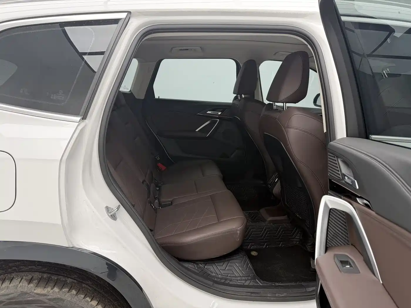 BMW X1 2023 sDrive20Li X Design Package фото 9