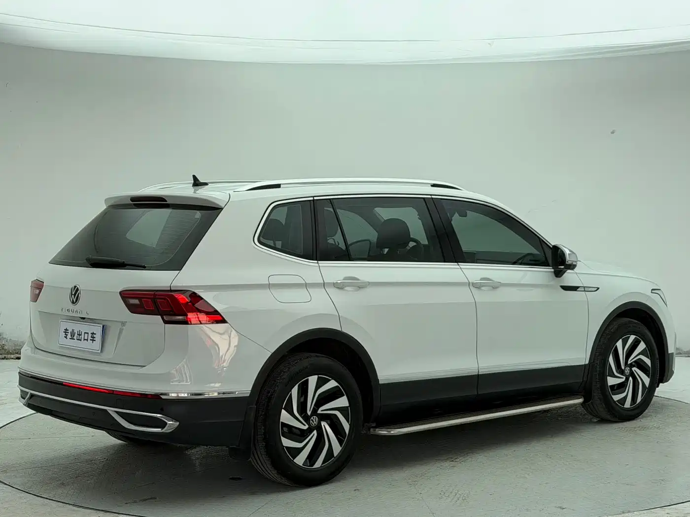 Volkswagen Tiguan L 2023 280TSI 2WD Trend Limited Edition фото 4