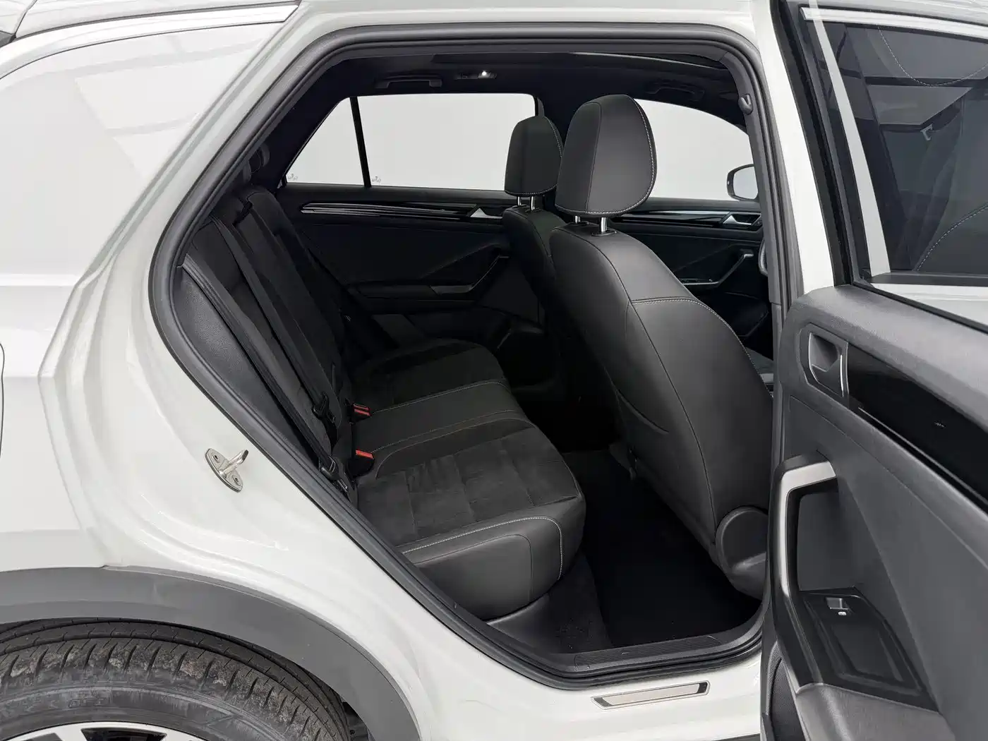 Volkswagen T-ROC 2021 280TSI DSG 4WD Luxury Connected фото 11