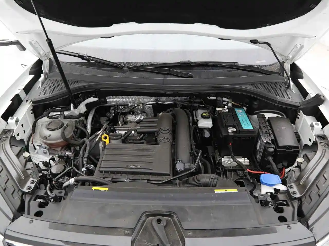 Volkswagen Tayron 2023 280TSI 2WD Luxury Plus Advanced Edition фото 12