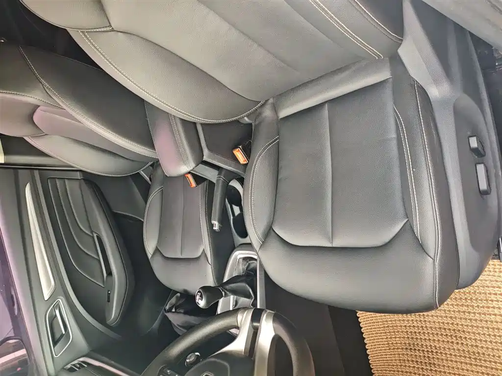 Roewe RX3 2018 2018 1.6L Manual Flagship