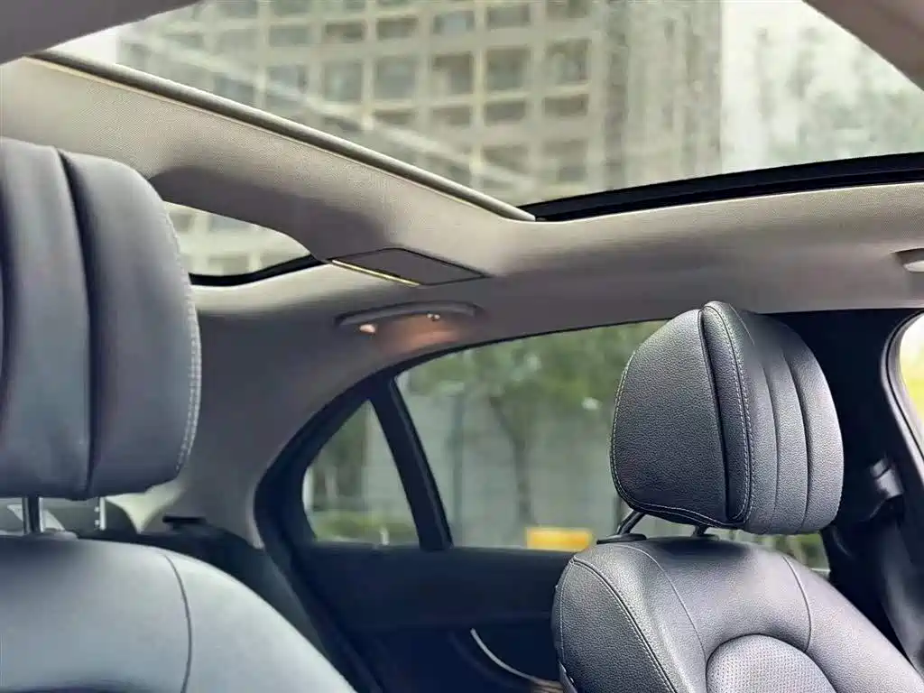 Mercedes-Benz C-Class 2019 C 260 L Sport фото 5