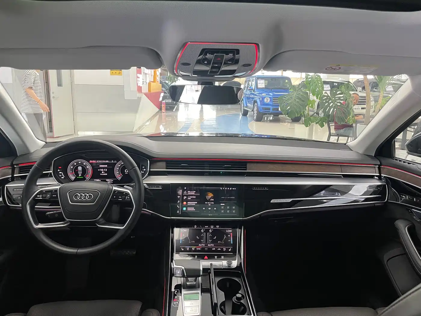 Audi A8 2021 A8L 50 TFSI quattro Luxury фото 13