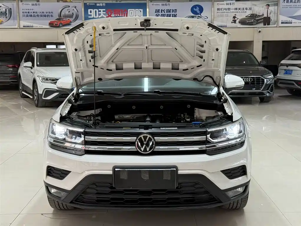Volkswagen Tharu 2022 280TSI FWD Luxury Edition фото 7