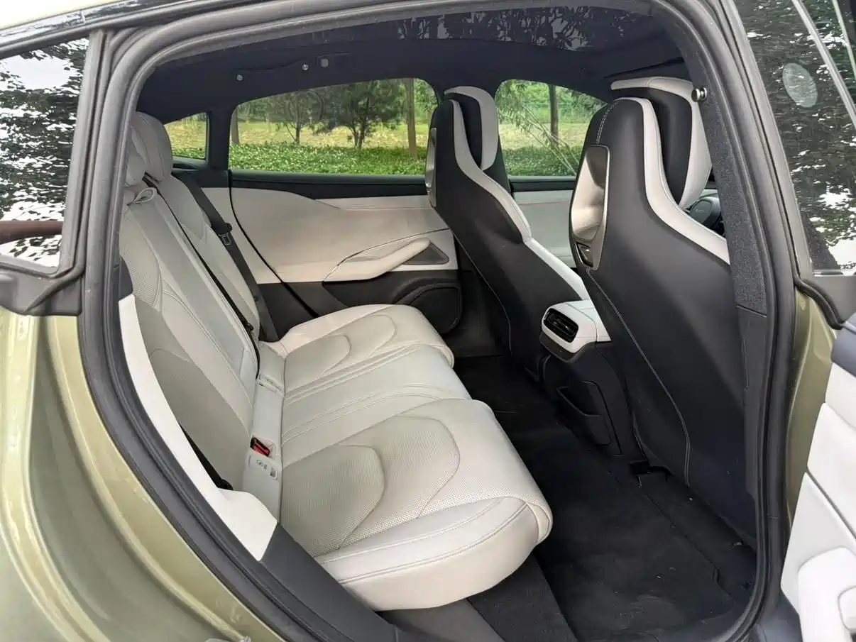 Xiaomi Auto Xiaomi SU7 2024 RWD Standard Founder's Edition фото 12