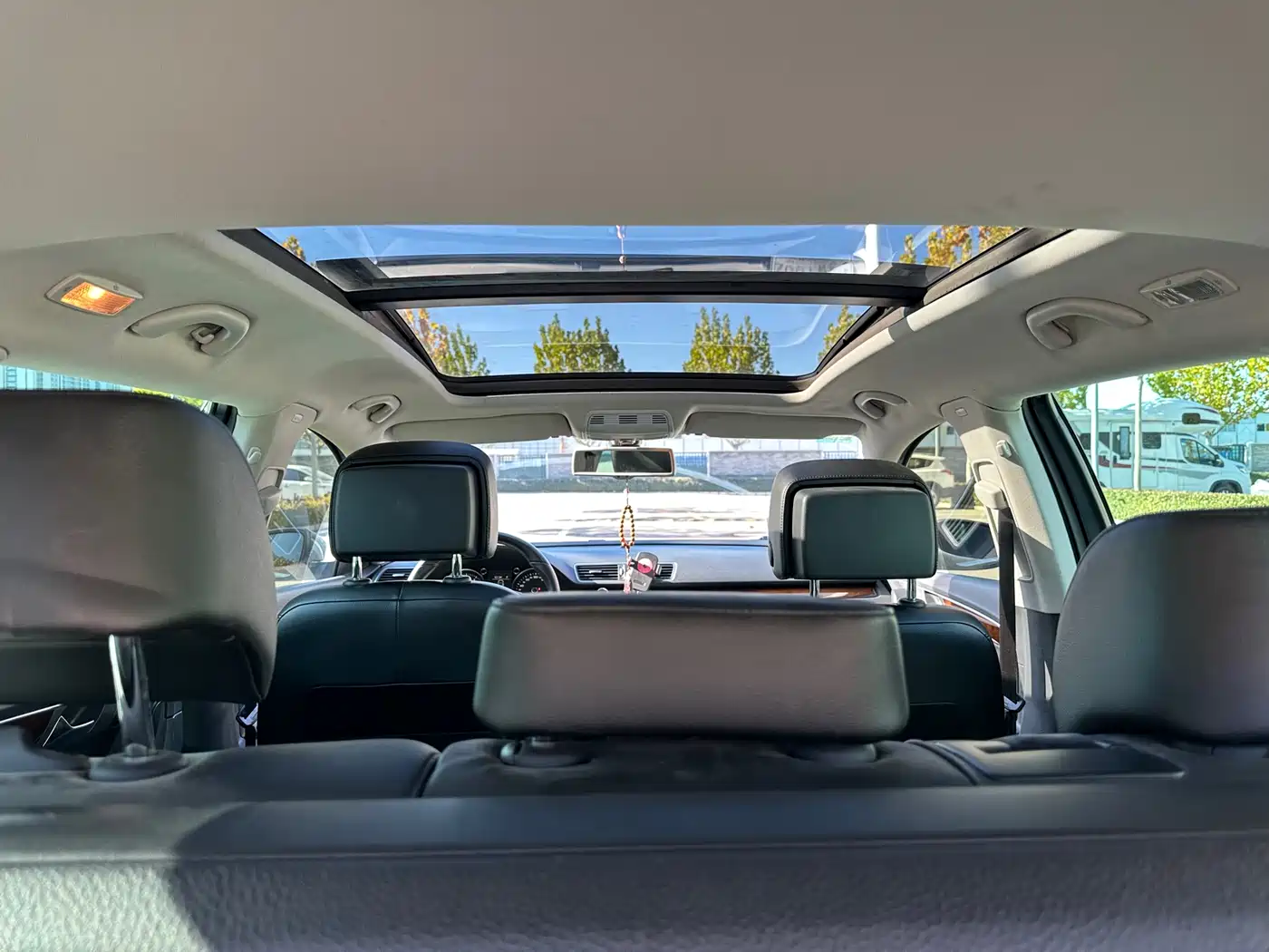 Volkswagen Magotan (Import) 2012 Wagon 2.0TSI Comfort фото 9
