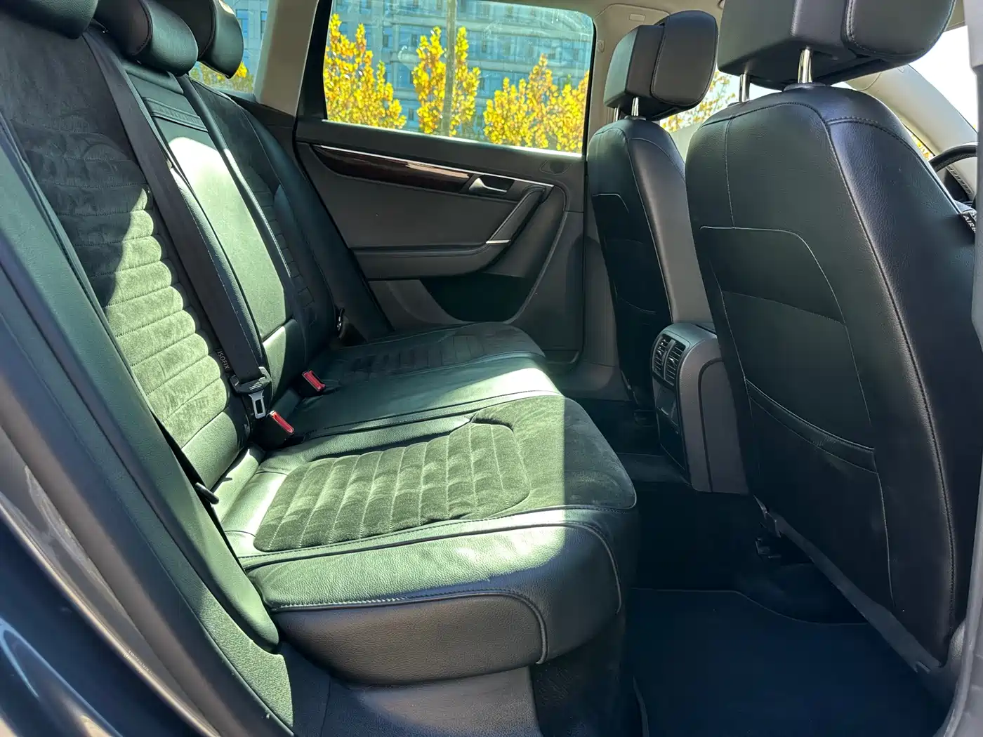 Volkswagen Magotan (Import) 2012 Wagon 2.0TSI Comfort фото 22