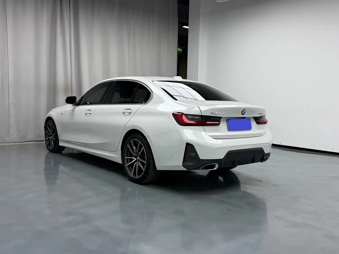 BMW 3 Series 2024 325Li M Sport Package фото 18