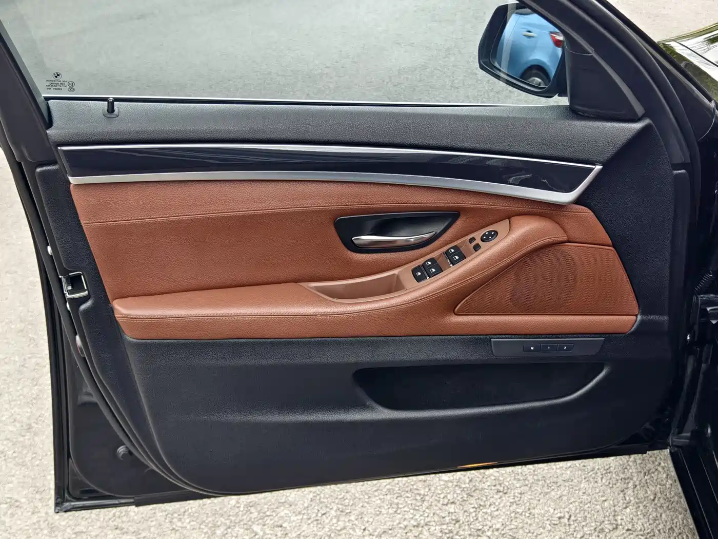 BMW 5 Series 2014 520Li Elegance фото 16