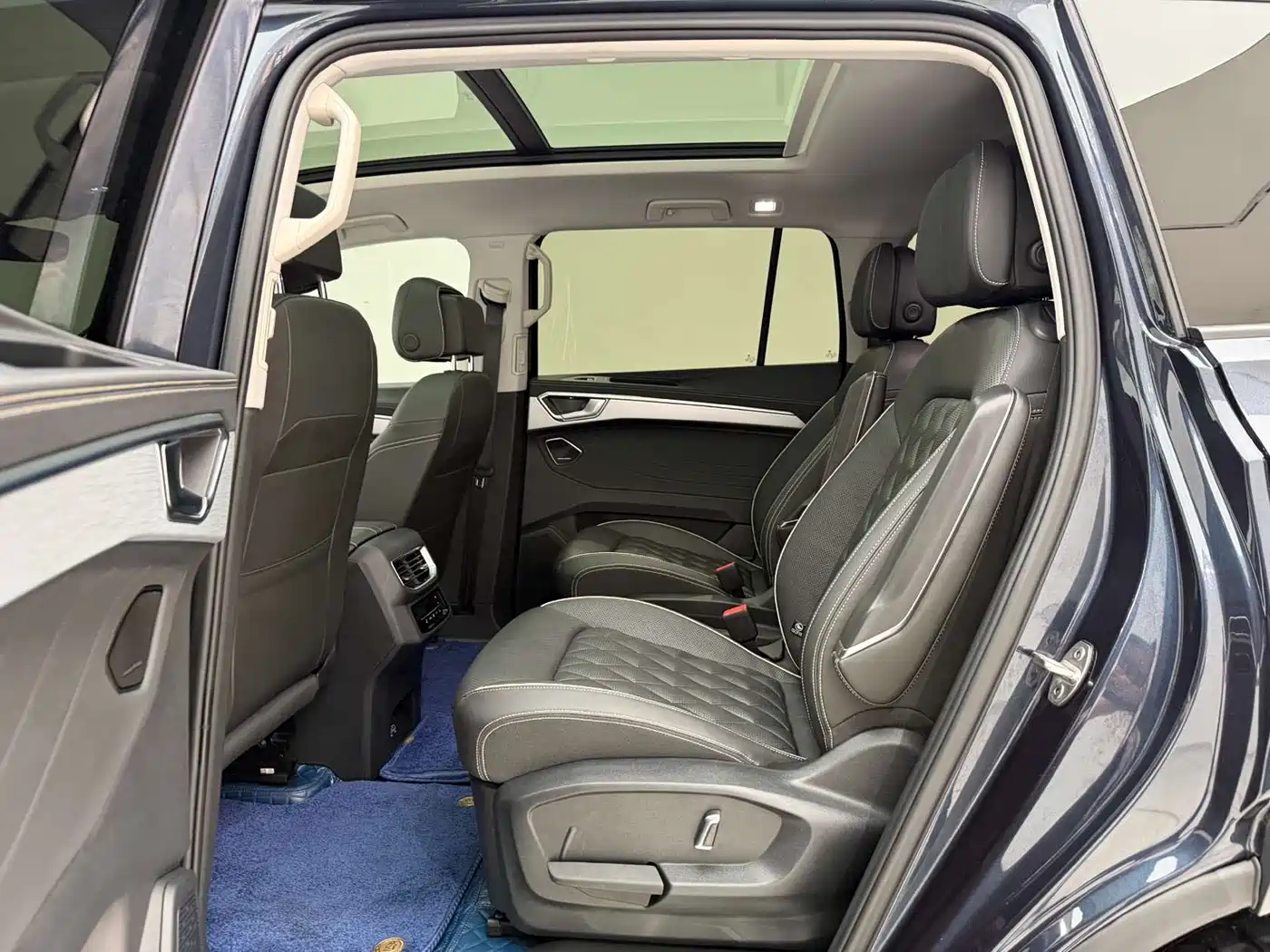 Volkswagen Talagon 2022 530TSI 4WD Flagship Victory Pro Edition 6-seater фото 17