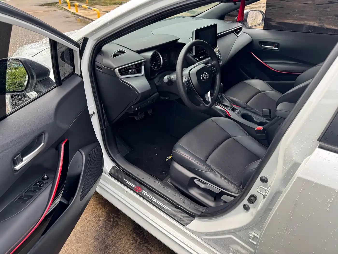 Toyota Levin 2022 185T CVT Sport Edition фото 8