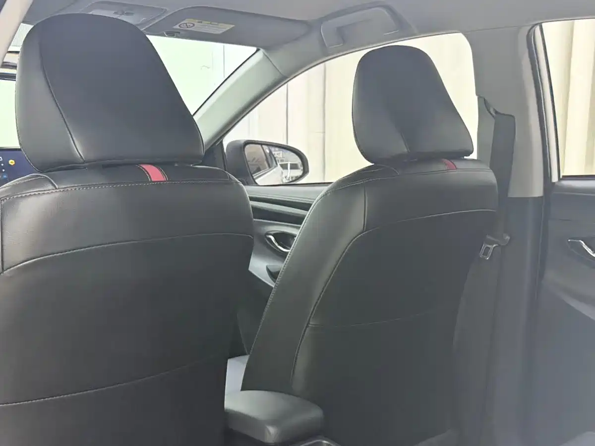 Toyota YARiS L Zhi Xuan 2022 Zhi Xuan X 1.5L CVT Luxury PLUS Edition фото 8