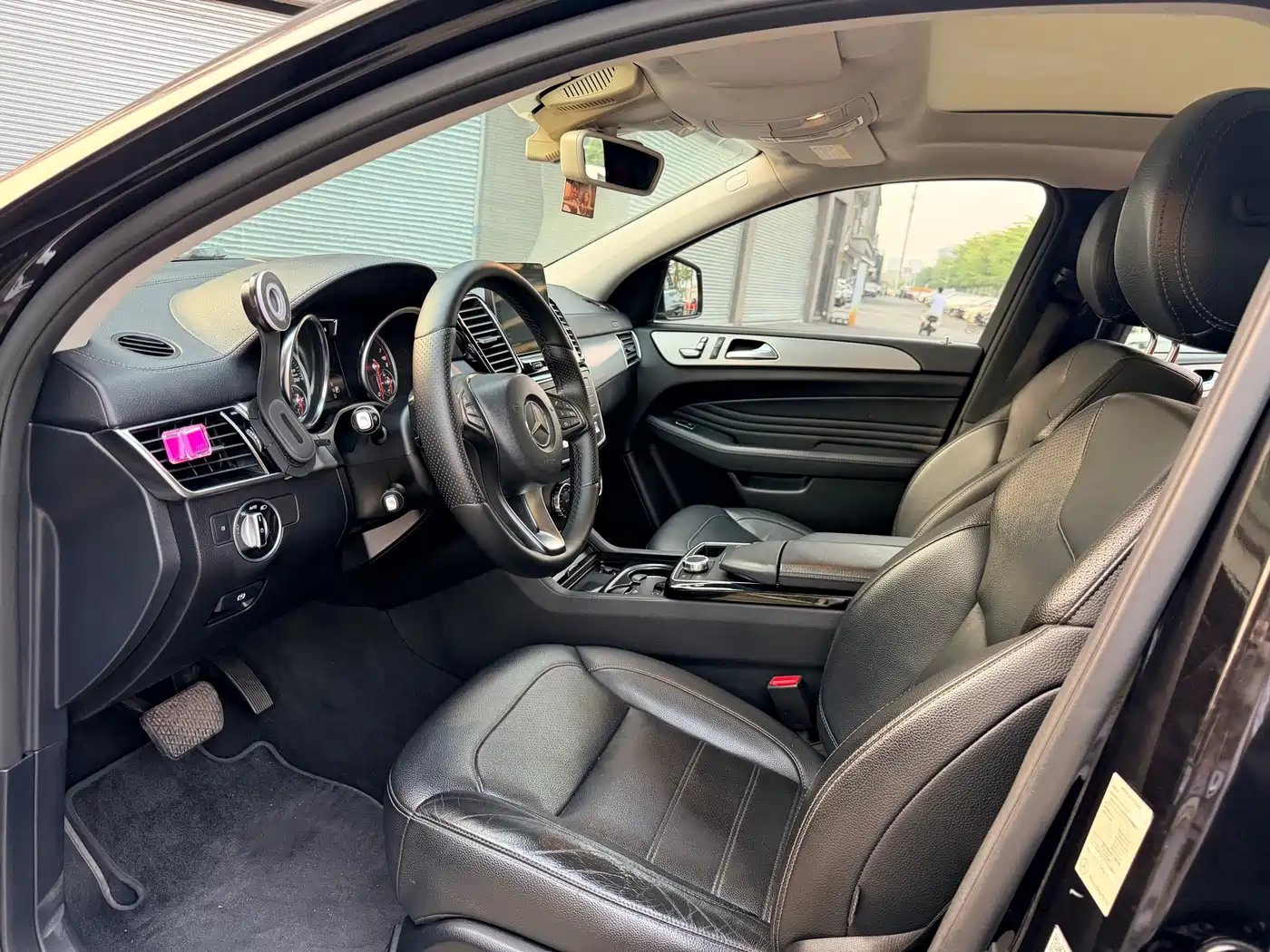 Mercedes-Benz GLE Coupe 2015 GLE 320 4MATIC Coupe SUV фото 9