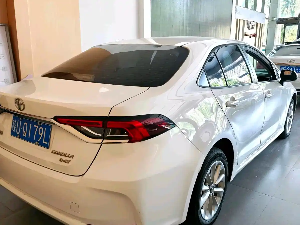 Toyota Corolla 2023 1.2T Elite Edition фото 5