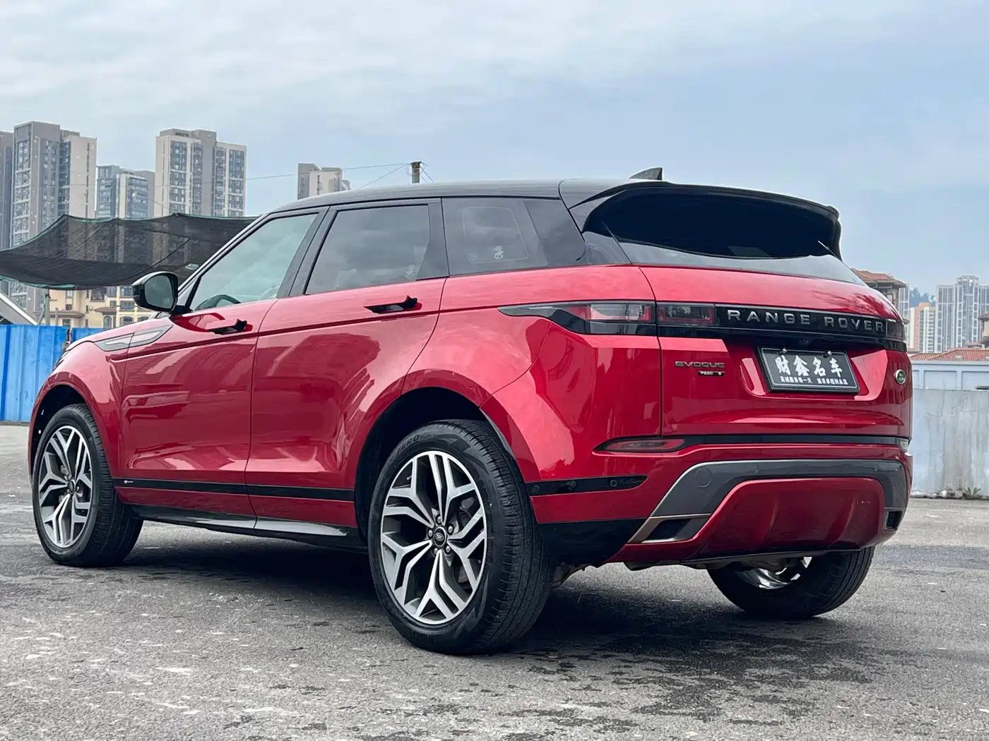 Land Rover Range Rover Evoque 2020 249PS R-DYNAMIC S Sport Edition фото 9
