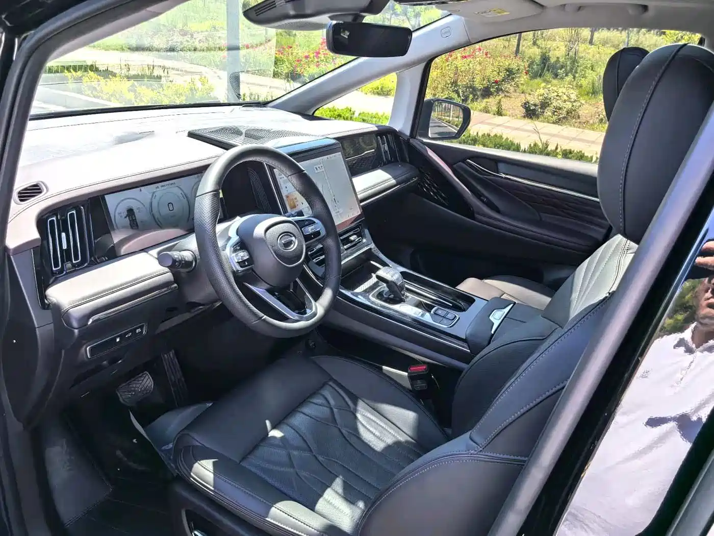 GAC Trumpchi Trumpchi M8 2024 Master Series Super Hybrid фото 4