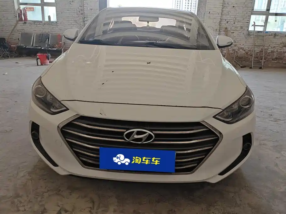 Hyundai Elantra 2016 1.4T DCT Dynamic·Vitality фото 2