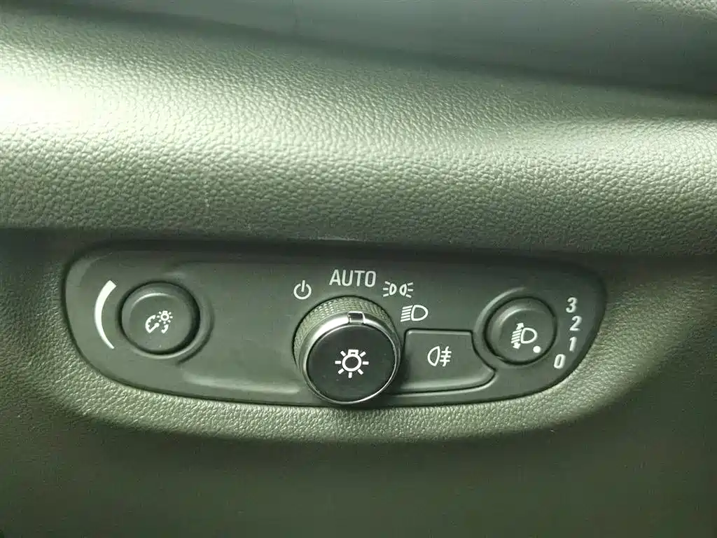 Buick Regal 2023 652T Smart Enjoyment фото 21