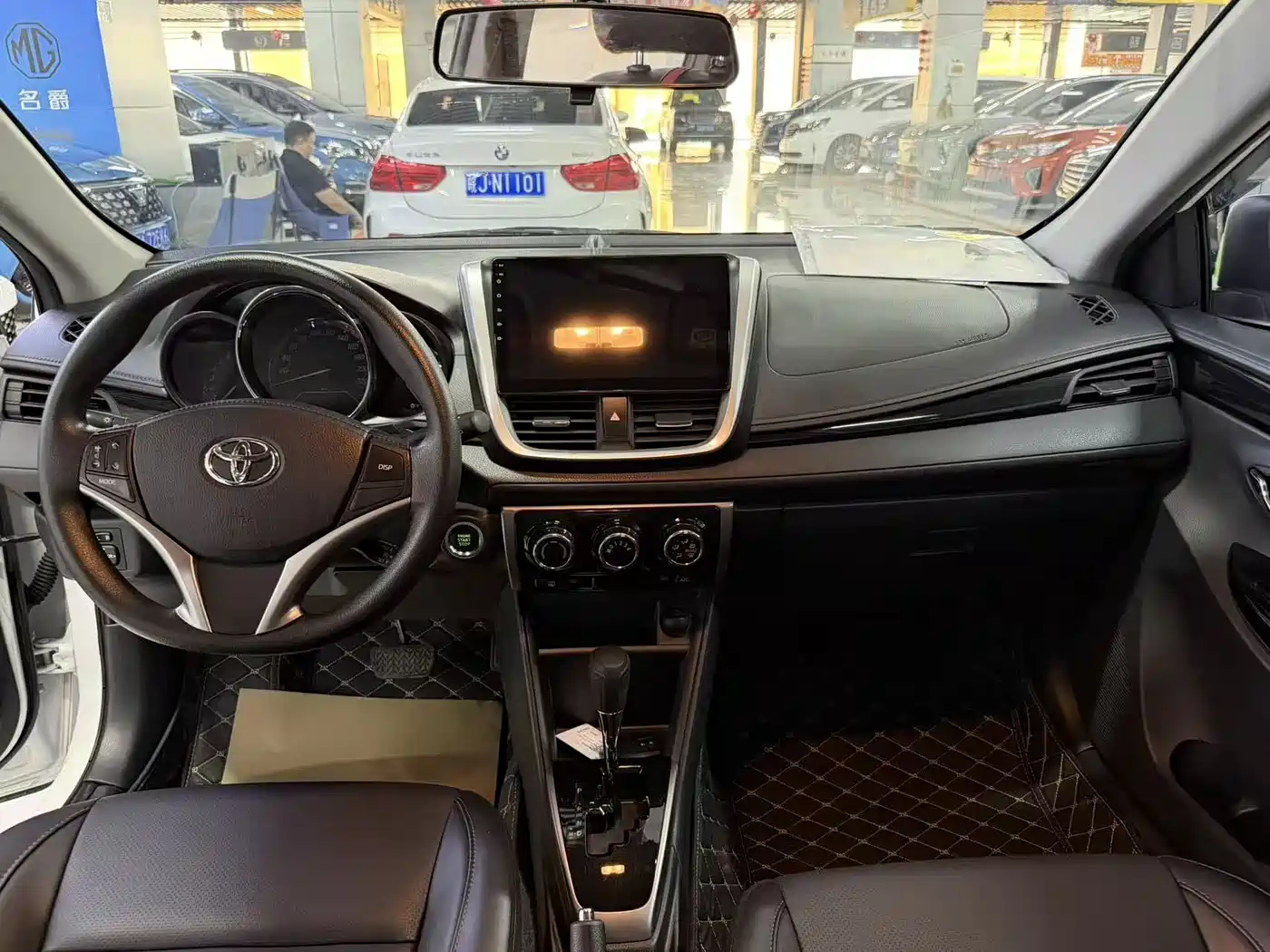 Toyota YARiS L Zhi Xuan 2022 Zhi Xuan X 1.5L CVT Luxury PLUS Edition фото 3