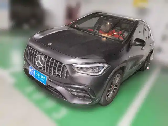 Mercedes-Benz GLA AMG 2021 AMG GLA 35 4MATIC — фото 1