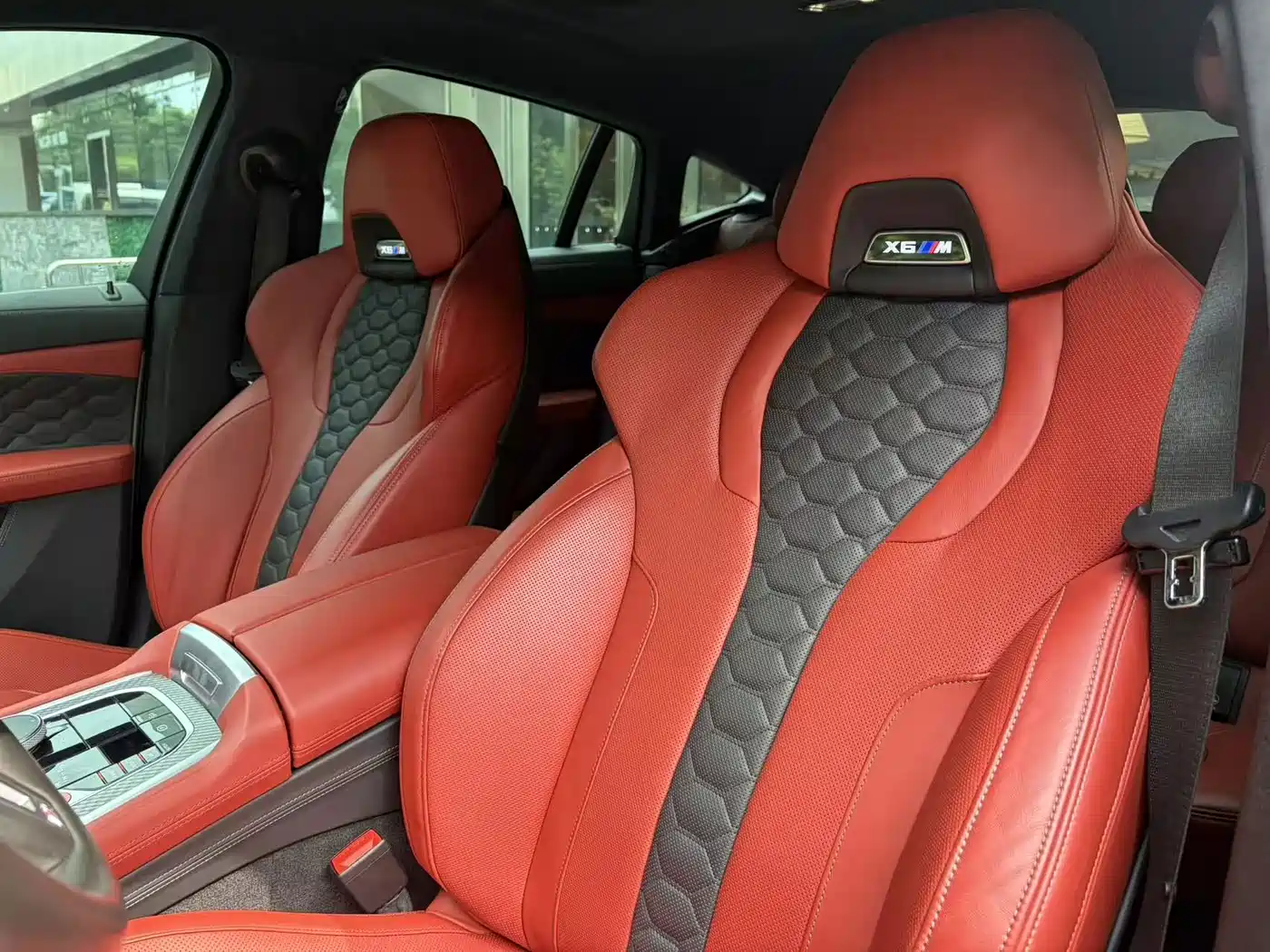 BMW X6 M 2022 2022 X6 M