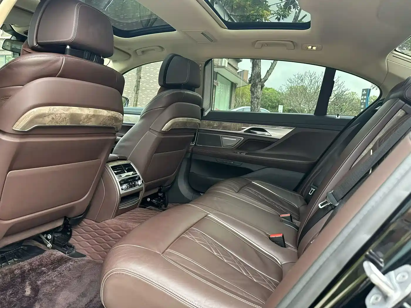 BMW 7 Series 2019 Facelift 740Li Leading Luxury Package фото 8