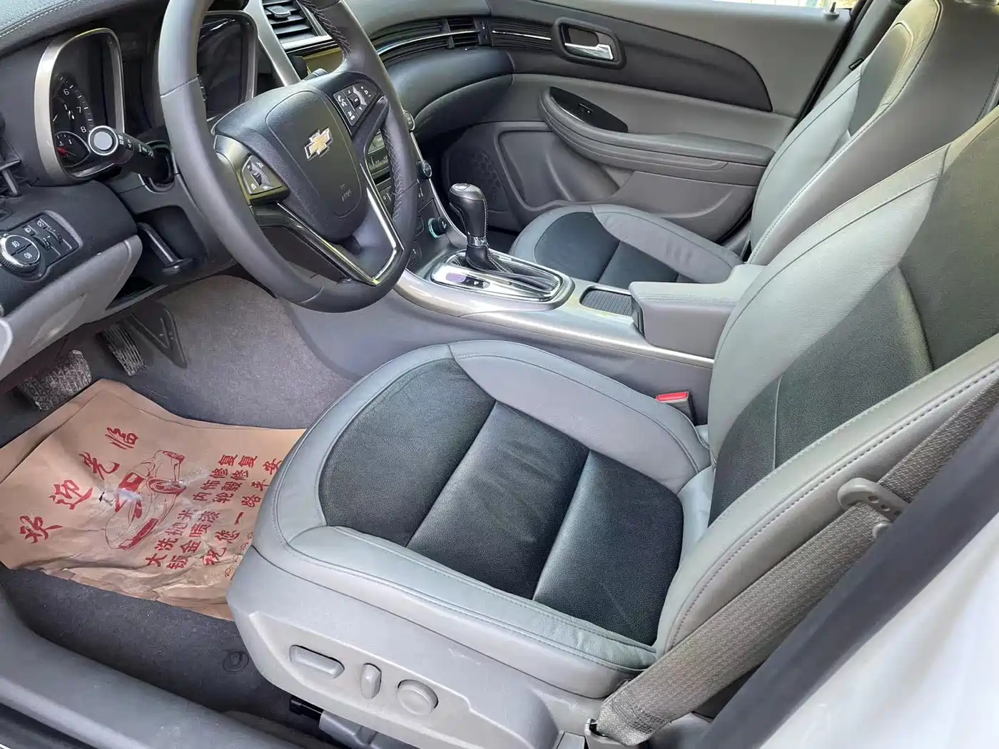 Chevrolet Malibu 2014 2.0L Automatic Luxury фото 4