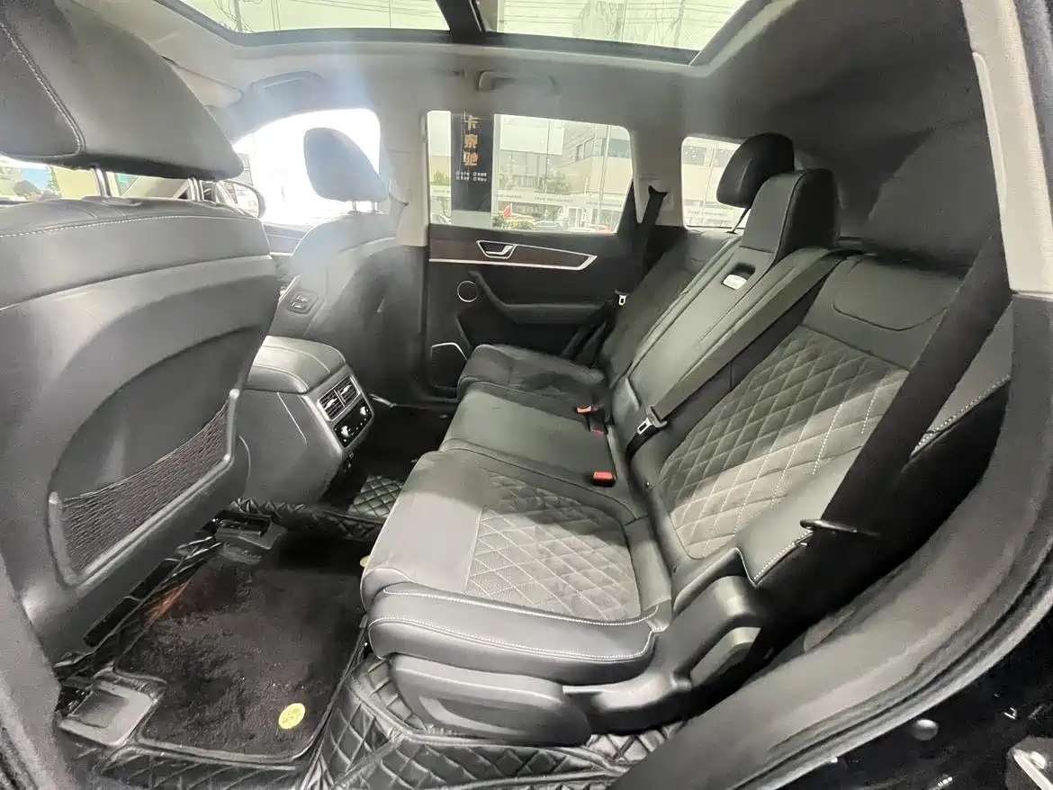Hongqi HS7 2022 2.0T DCT 2WD ZhiLian QiXiang Edition 5-seater фото 8