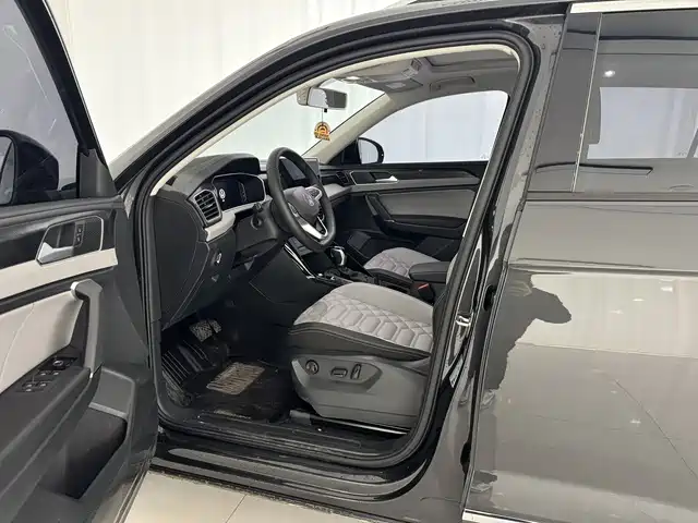 Volkswagen Tayron 2025 Shared Joy 300TSI фото 13