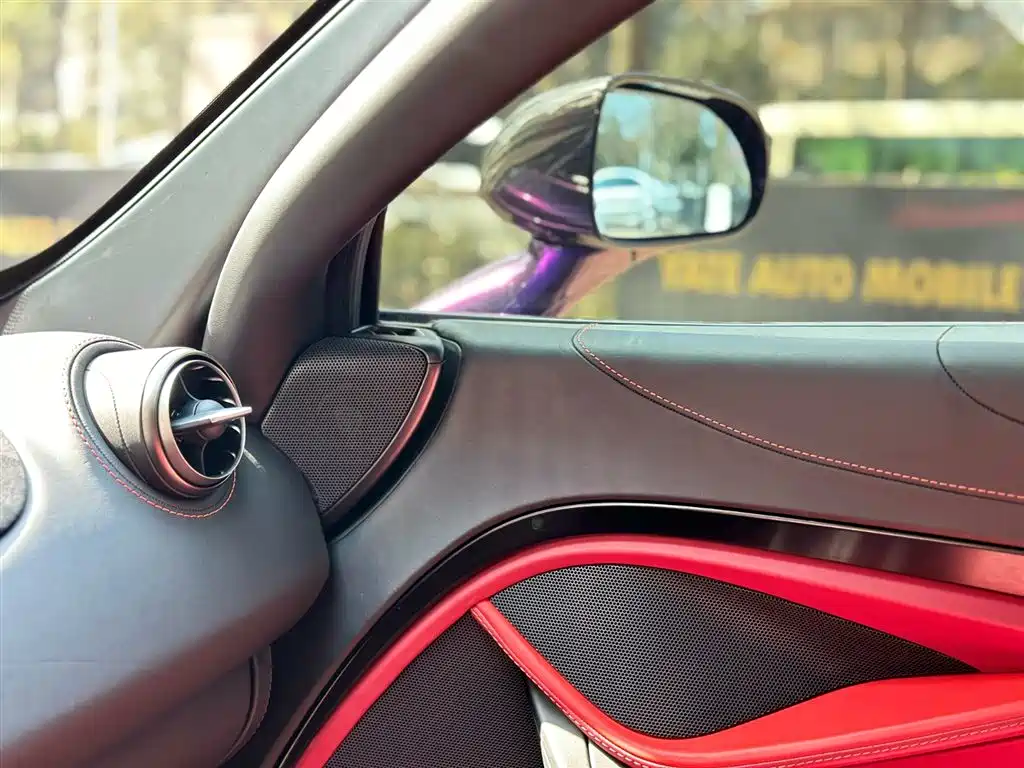 Photo 10 - McLaren 720S