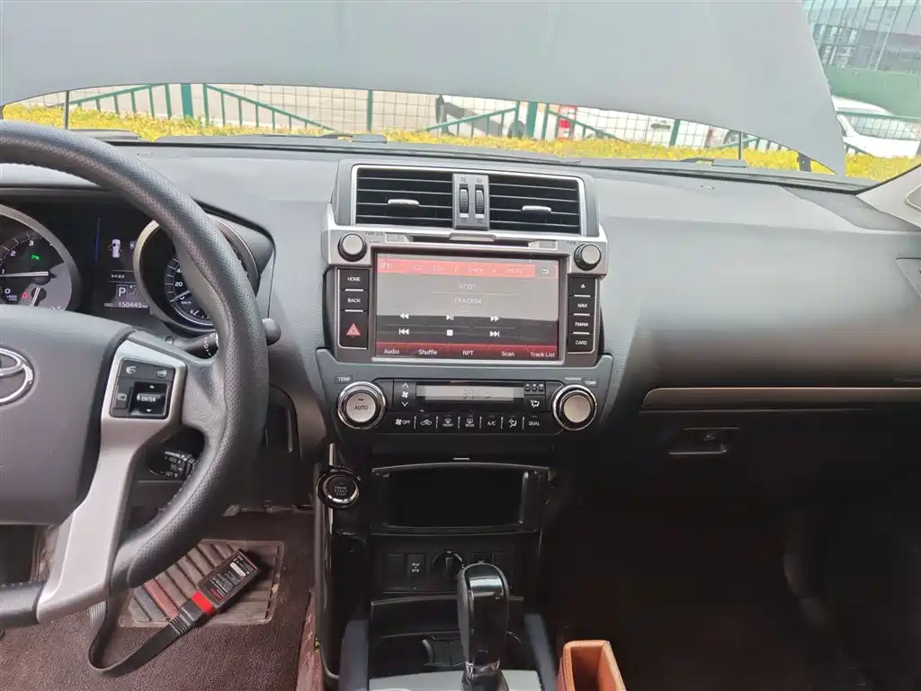 Toyota Prado 2016 3.5L Auto TX-L фото 9